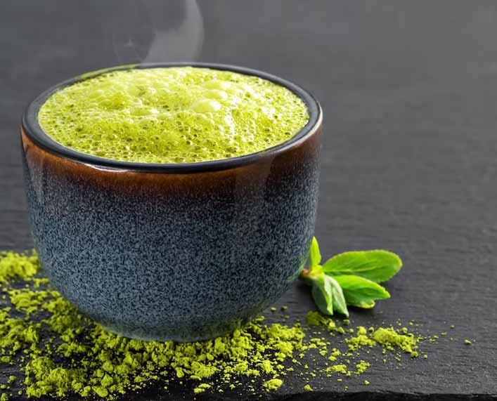 Ever Heard Of Matcha Tea? Here's How It Can Boost Your Immunity And Lower Cholesterol Levels